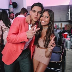 Meet your Posher, Briana